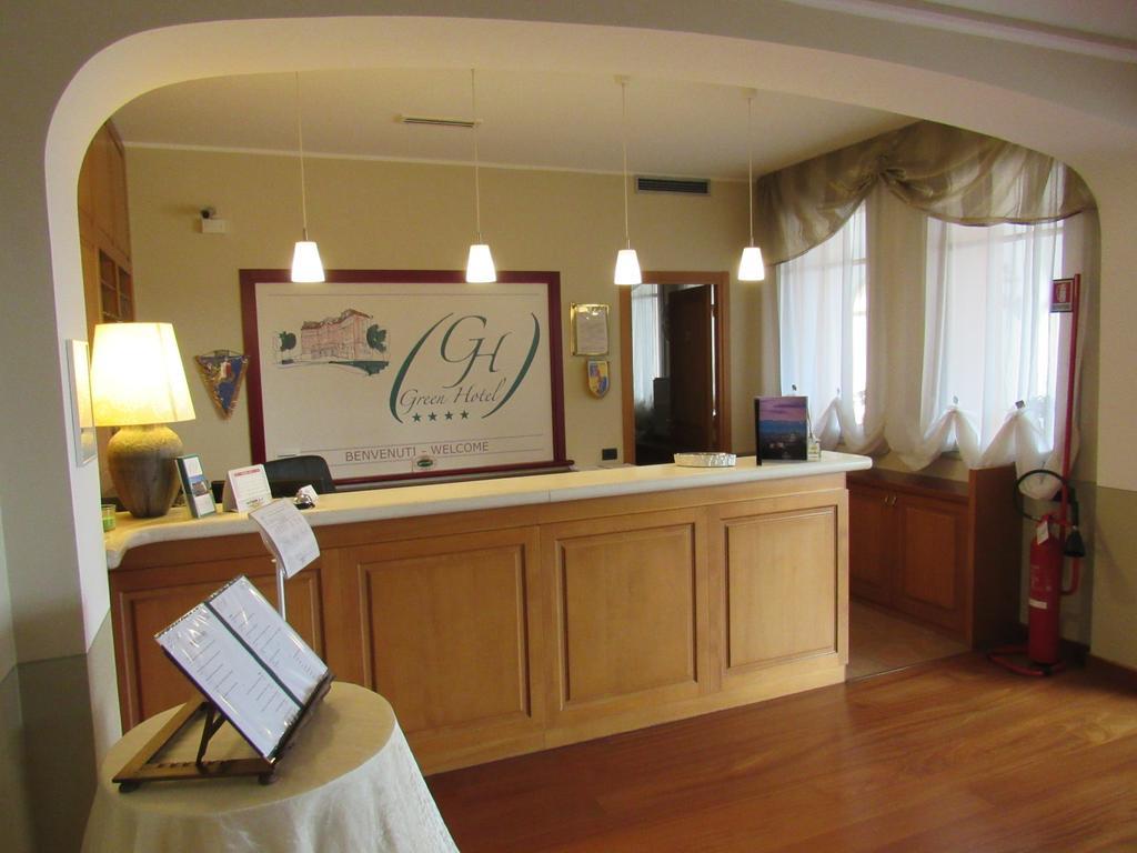 Green Hotel 세티모토리네세 외부 사진