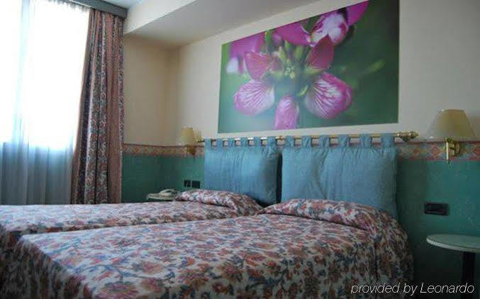 Green Hotel 세티모토리네세 외부 사진